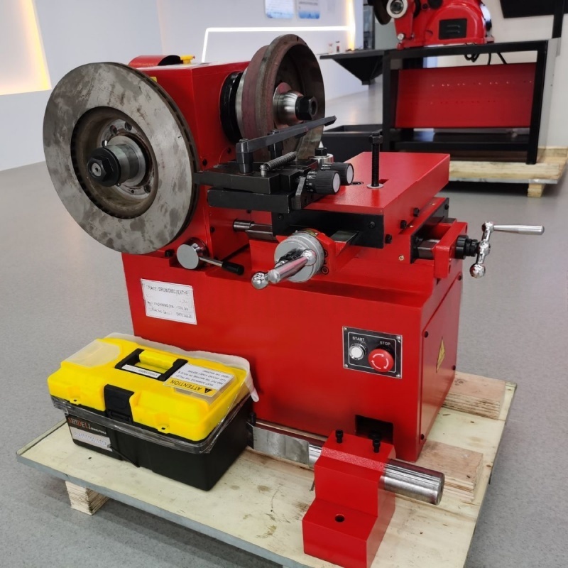 Brake Disc Repair Machine CD-R - đánh giá và giá Brake Drum Lathe